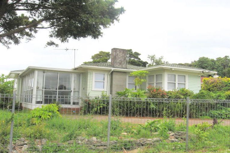 Photo of property in 33 Rosehill Drive, Rosehill, Papakura, 2113