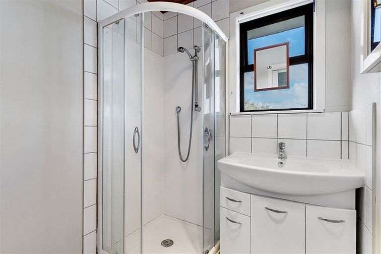 Photo of property in 58 Thompson Terrace, Manurewa, Auckland, 2102