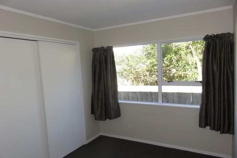 Photo of property in 15b Raine Street, Karori, Wellington, 6012