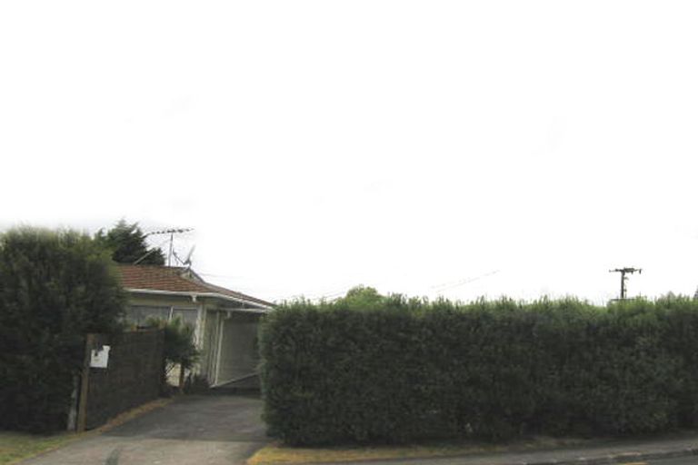 Photo of property in 3/1 Kahika Road, Birkdale, Auckland, 0626