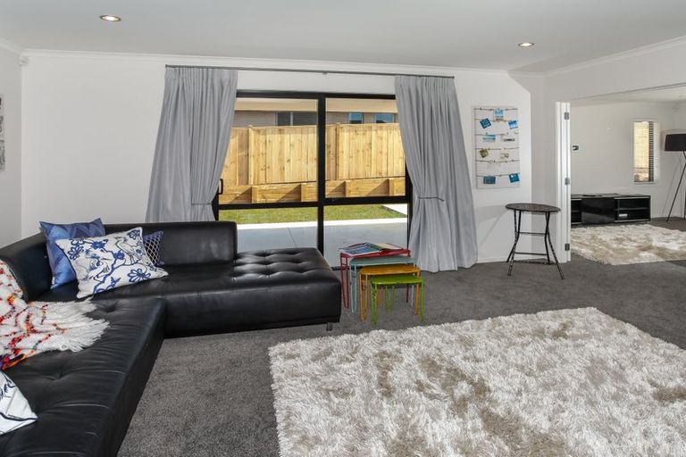 Photo of property in 13 Balmore Crescent, Pokeno, 2402