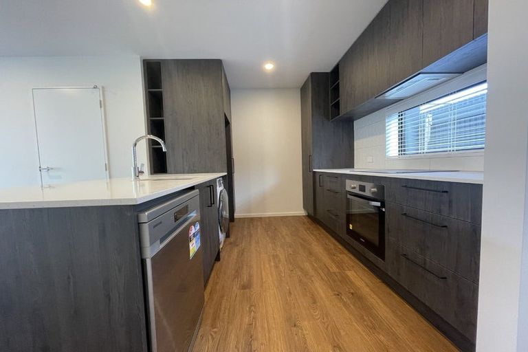 Photo of property in 2/321 Lincoln Road, Addington, Christchurch, 8024