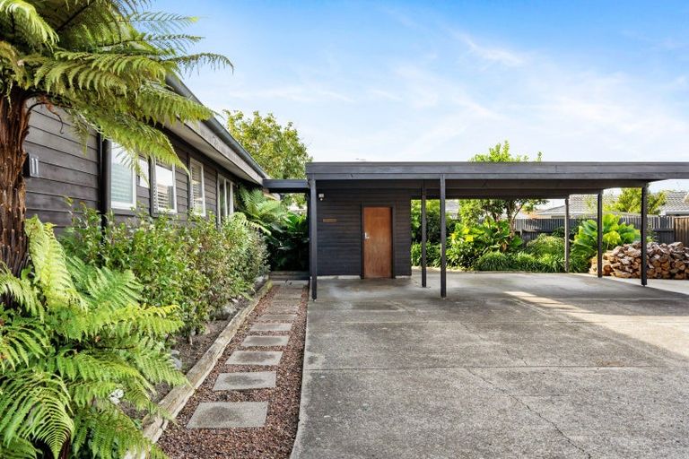 Photo of property in 11 Holyrood Street, Taradale, Napier, 4112