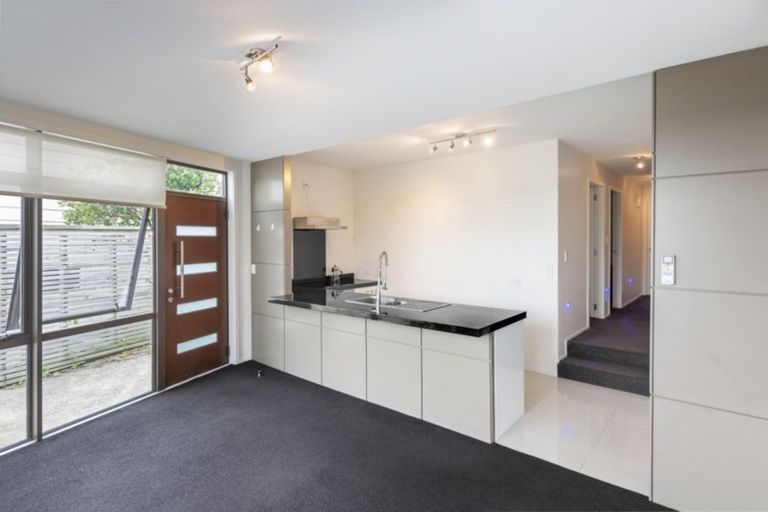 Photo of property in 75 Maida Vale Road, Roseneath, Wellington, 6011