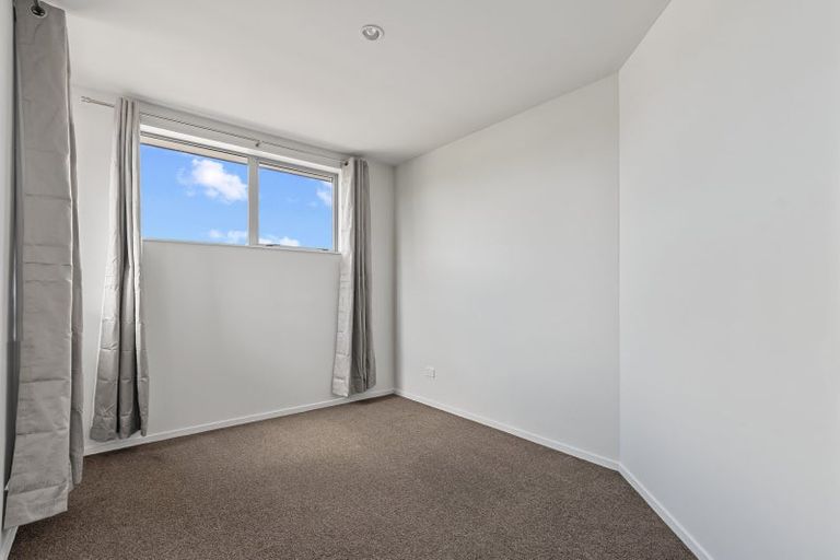 Photo of property in 10a Church Street, Tuakau, 2121