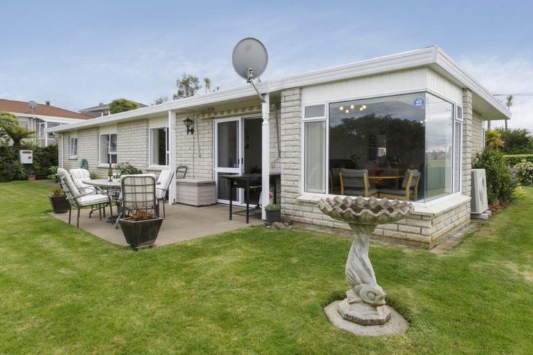 Photo of property in 96 Acacia Bay Road, Nukuhau, Taupo, 3330