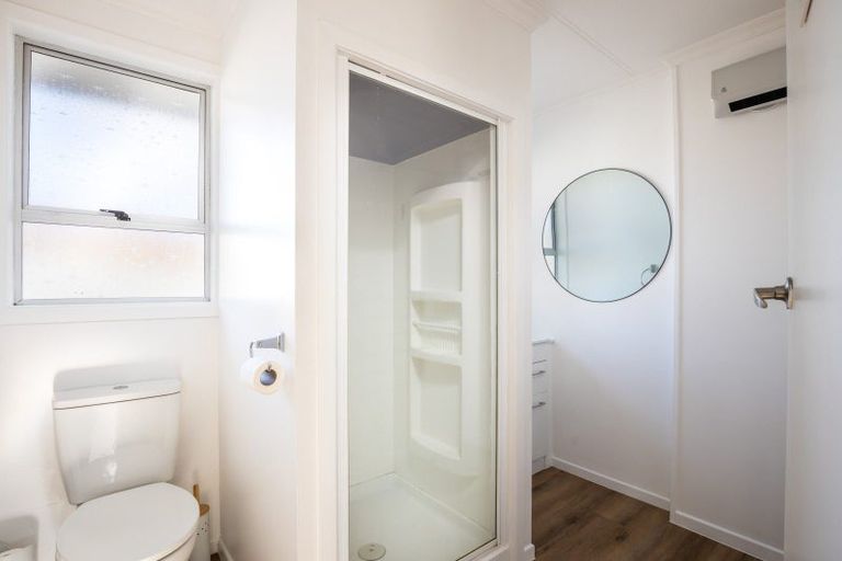 Photo of property in 3 Karaka Street, Inglewood, 4330