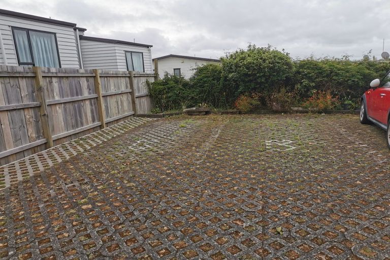 Photo of property in 67 Astley Avenue, New Lynn, Auckland, 0600