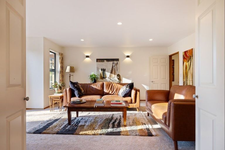 Photo of property in 11 Cedar Place, Amberley, 7410