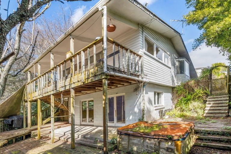 Photo of property in 29 Kayeleen Place, Cockle Bay, Auckland, 2014