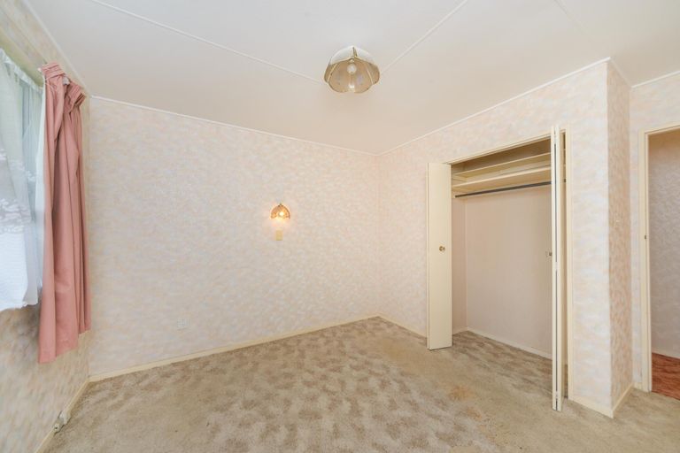 Photo of property in 3 Meadowbrook Drive, Cloverlea, Palmerston North, 4412