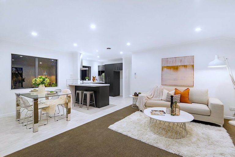 Photo of property in 44a Baird Street, Howick, Auckland, 2014