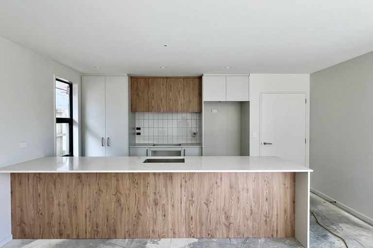 Photo of property in 10 Glendore Drive, Halswell, Christchurch, 8025