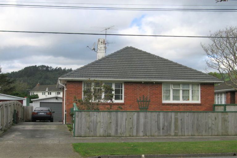 Photo of property in 88 Reynolds Street, Taita, Lower Hutt, 5011