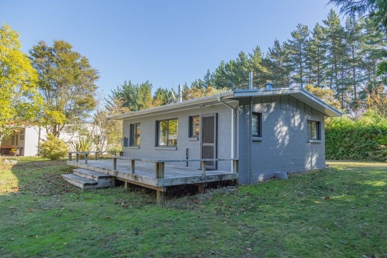 Photo of property in 19 Te Herekiekie Street, Turangi, 3334