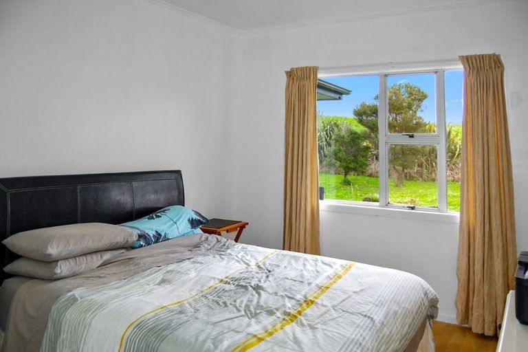 Photo of property in 17 Ranganui Road, Kaiwaka, 0573