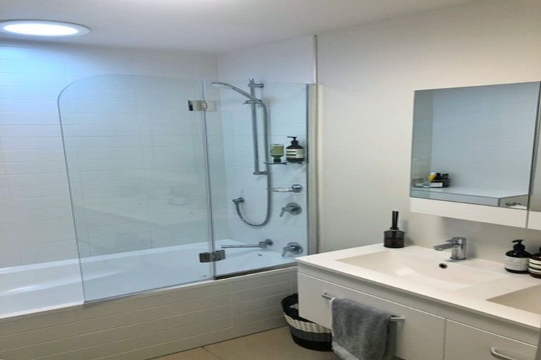 Photo of property in 22 Booth Street, Miramar, Wellington, 6022