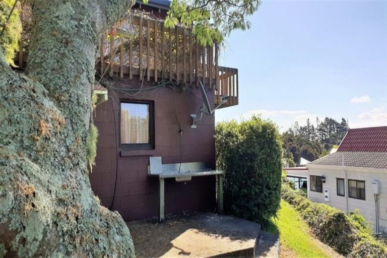 Photo of property in 26 Bay View Road, Cable Bay, 0420