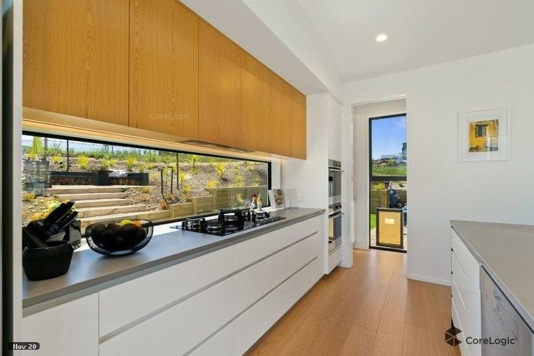 Photo of property in 14 Tuke Lane, Wanaka, 9305