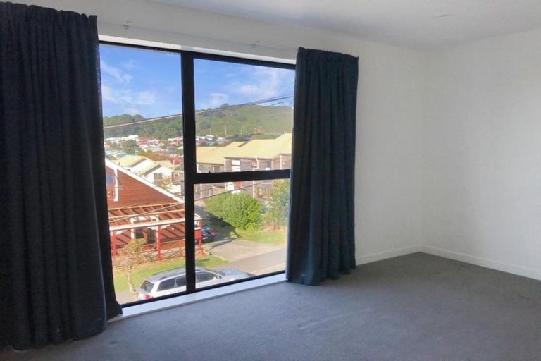 Photo of property in 1/12 Stanley Street, Berhampore, Wellington, 6023