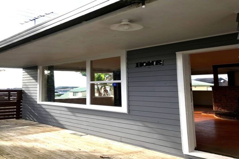 Photo of property in 40 Schnapper Rock Road, Schnapper Rock, Auckland, 0632