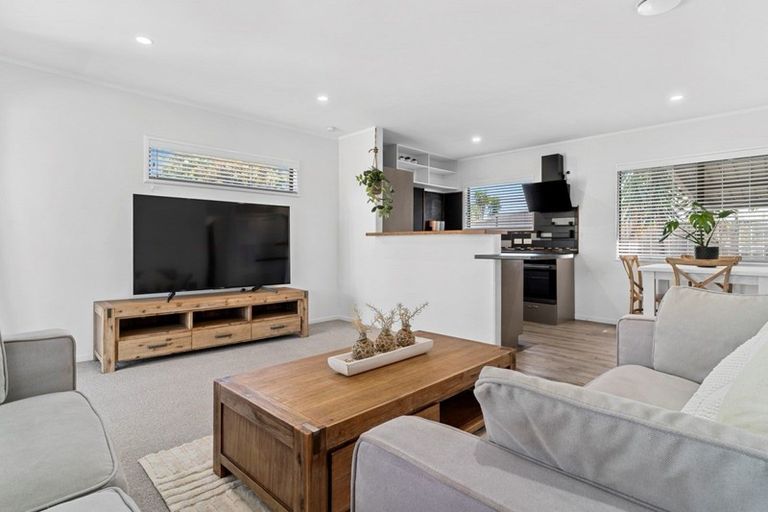 Photo of property in 230b Gravatt Road, Papamoa Beach, Papamoa, 3118