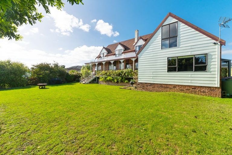 Photo of property in 80 Highland Park Drive, Highland Park, Auckland, 2010