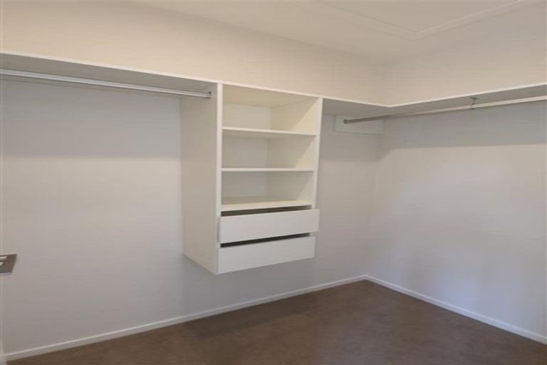 Photo of property in 38b West Harbour Drive, West Harbour, Auckland, 0618