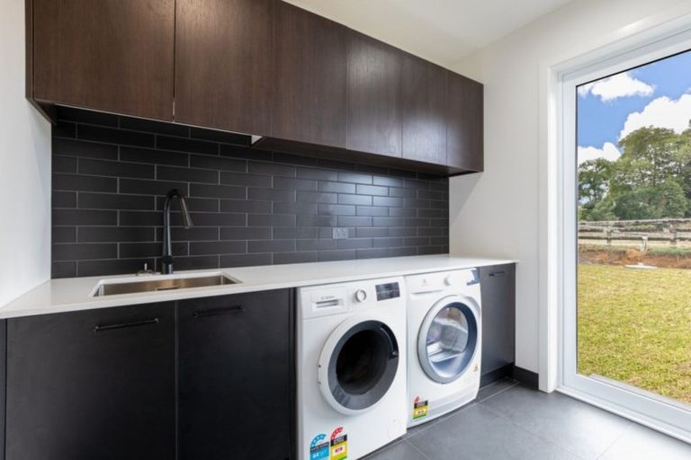 Photo of property in 13 Tari Road, Pukeatua, 3880