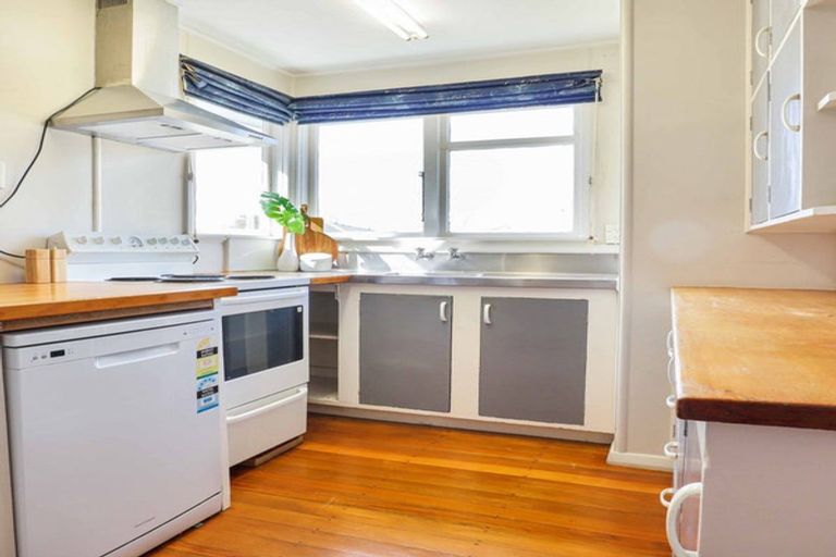 Photo of property in 6 Keri Place, Hei Hei, Christchurch, 8042