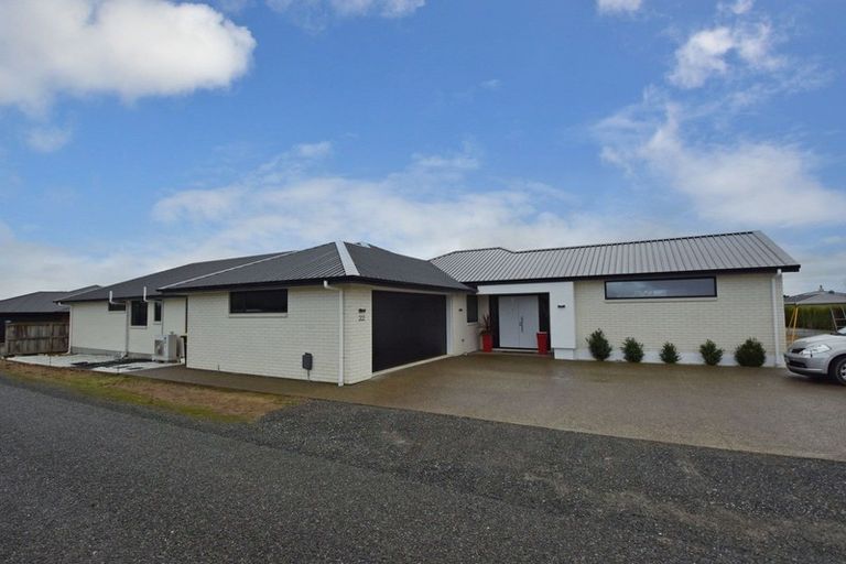 Photo of property in 22 Majestic Chance, Seaward Bush, Invercargill, 9812