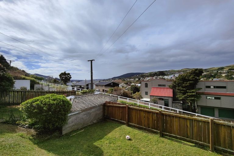 Photo of property in 3 The Drive, Tawa, Wellington, 5028