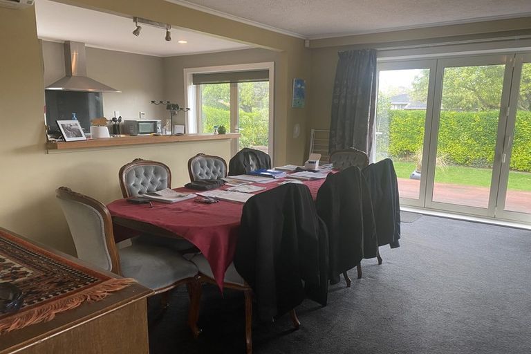 Photo of property in 86 Cutts Road, Russley, Christchurch, 8042