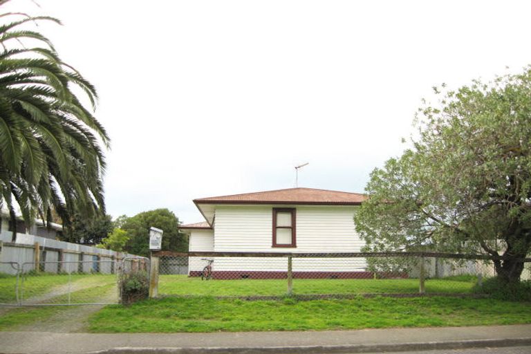 Photo of property in 9 Shrimpton Road, Haumoana, 4102