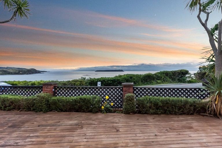 Photo of property in 56 Motuhara Road, Plimmerton, Porirua, 5026