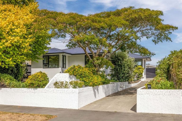 Photo of property in 64 Bickerton Street, Wainoni, Christchurch, 8061