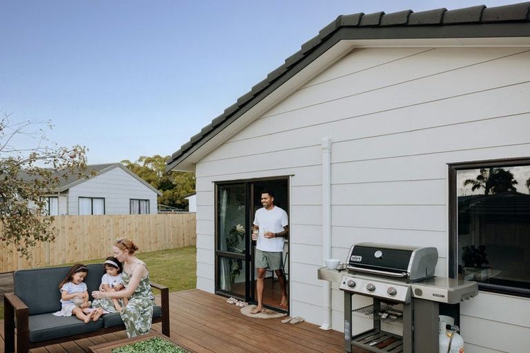 Photo of property in 17 Opal Drive, Papamoa Beach, Papamoa, 3118