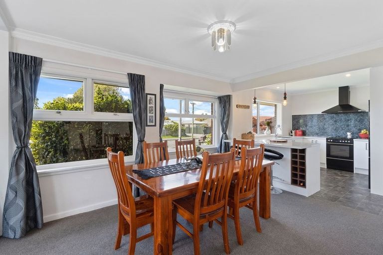 Photo of property in 127 Harris Crescent, Papanui, Christchurch, 8053