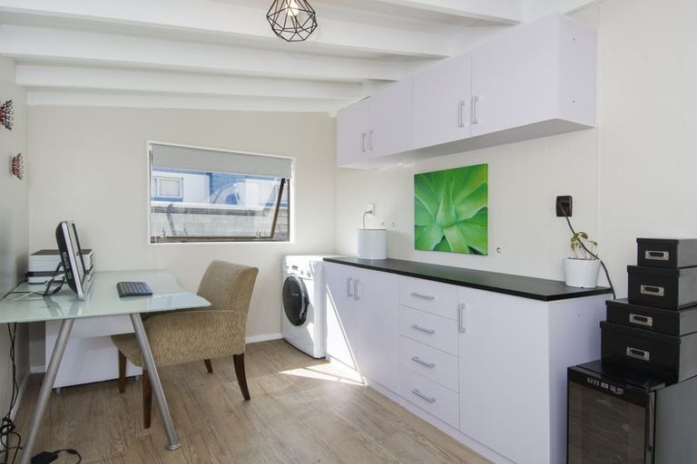 Photo of property in 209a Dickson Road, Papamoa Beach, Papamoa, 3118