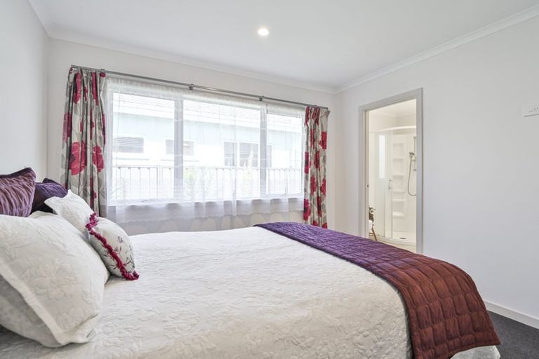 Photo of property in 1a Amanda Place, Mayfair, Hastings, 4122