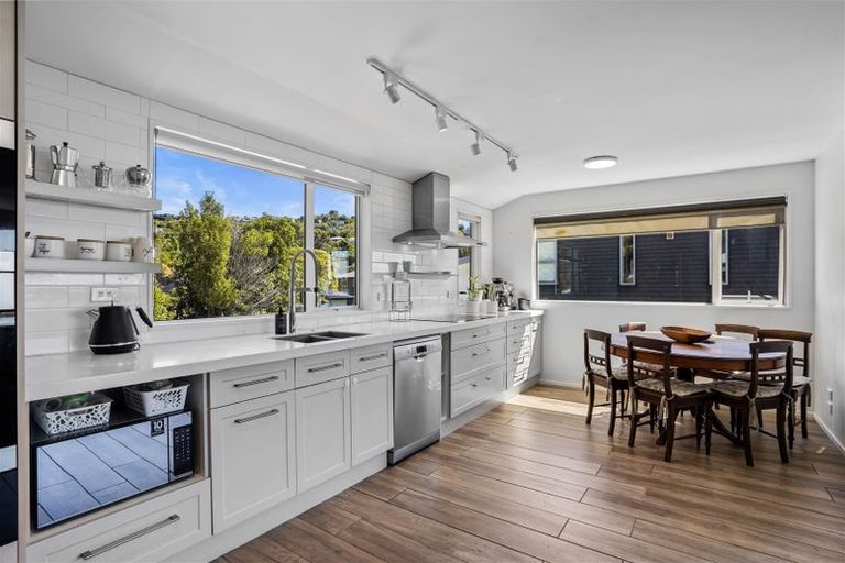 Photo of property in 1/68 Mccormacks Bay Road, Mount Pleasant, Christchurch, 8081