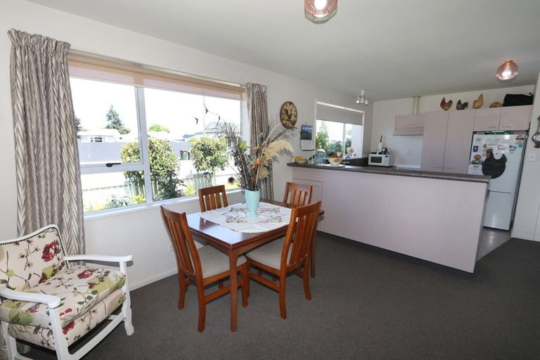 Photo of property in 6 Johnstone Street, Tinwald, Ashburton, 7700