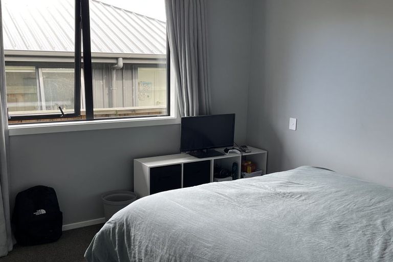 Photo of property in 18 Coopworth Road, Jacks Point, 9371