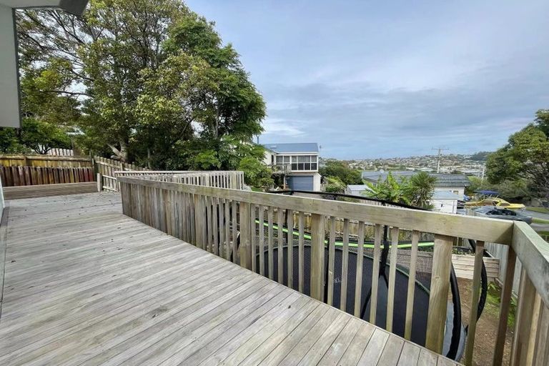 Photo of property in 102 Stanmore Bay Road, Stanmore Bay, Whangaparaoa, 0932