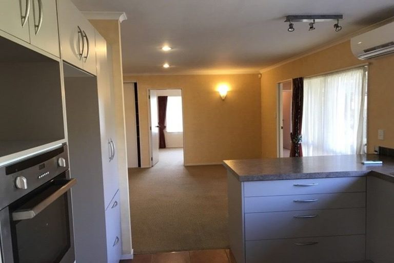 Photo of property in 7 Ironstone Place, Randwick Park, Auckland, 2105