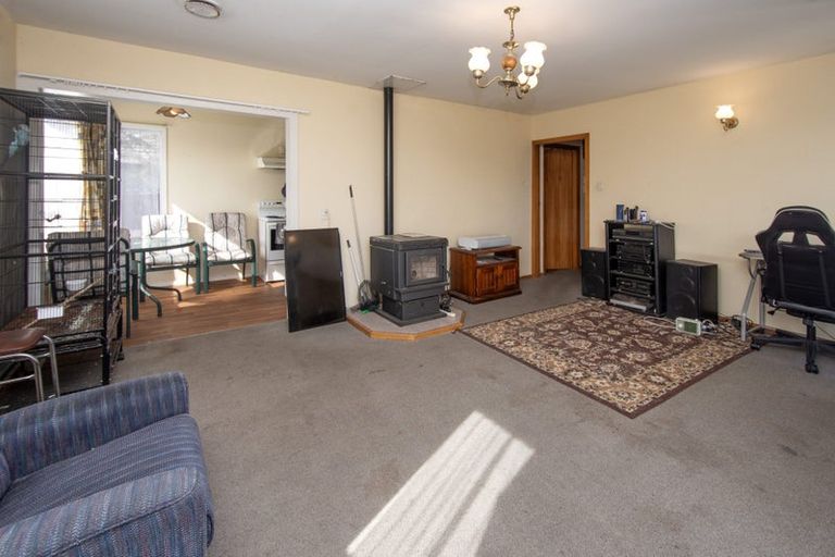 Photo of property in 39 Meon Street, Aranui, Christchurch, 8061