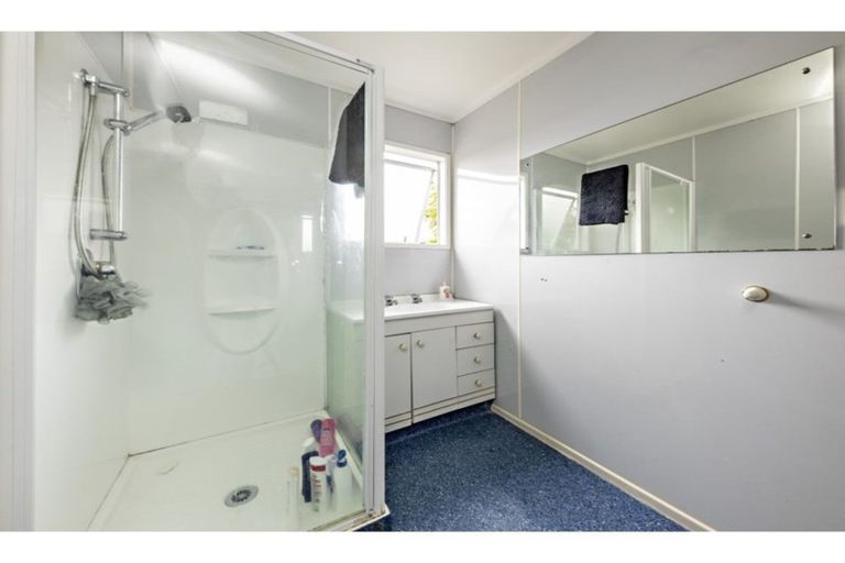 Photo of property in 8 Galilee Avenue, Red Hill, Papakura, 2110