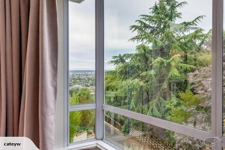 Photo of property in 36 Whareora Terrace, Cashmere, Christchurch, 8022