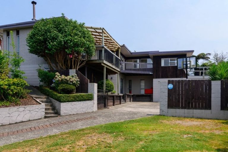 Photo of property in 32 Westbourne Avenue, Pomare, Rotorua, 3015