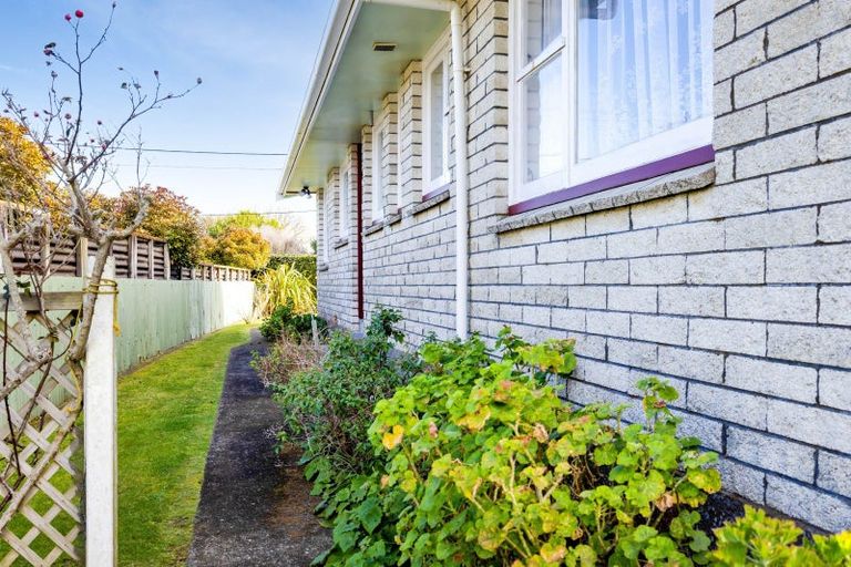Photo of property in 3 Karaka Street, Hawera, 4610